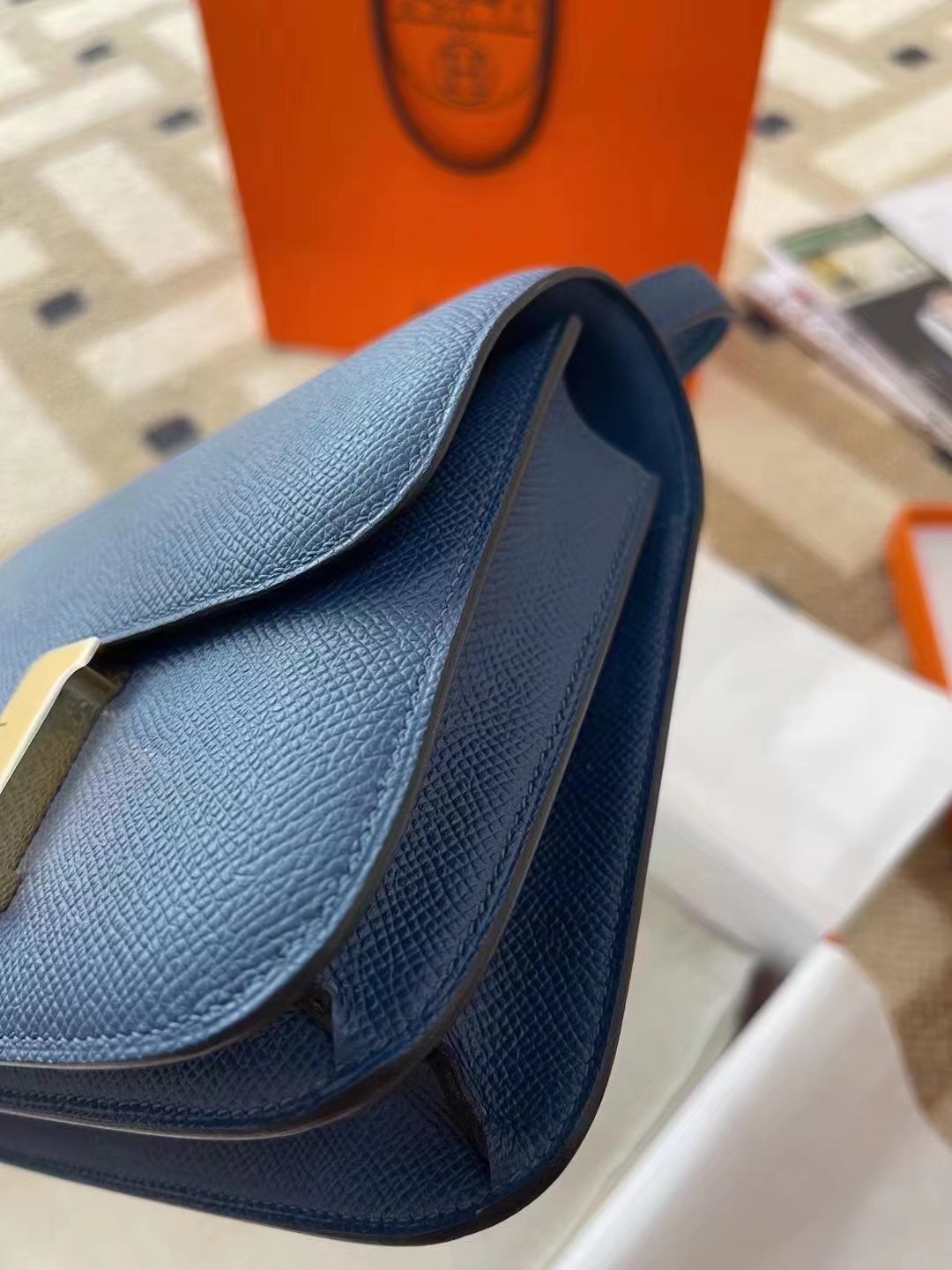 에르메스 콘스탄스18 딥블루 금장 앱송